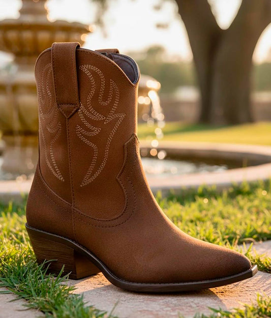 TIERRA BENDITA Bota Vaquera Bordada_1180512